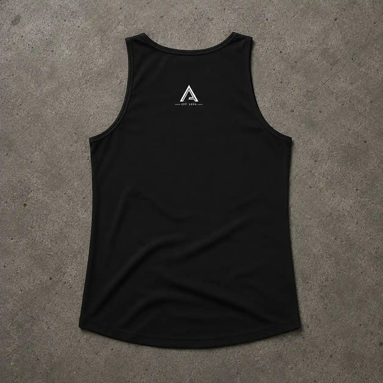  TANK TOP DISCIPLINE OVER FEAR ASCENT EST.2026  poser a plat sur plancher ciment  de dos 