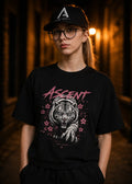 femme portant le boxy tee ASCENT — Tiger Sakura · Force Silencieuse de face